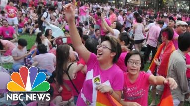 Singapore To Decriminalize Sex Between Men, Prime Minister Says