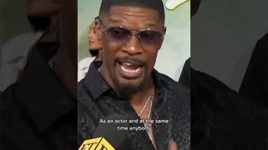 Snoop Dogg Gifts Jamie Foxx A Death Row Chain #shorts