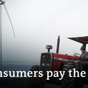 Uruguay's price for using almost 100% renewable energy | DW News