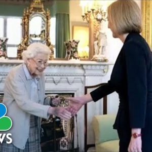 Queen Elizabeth Appoints U.K.’s New Prime Minister