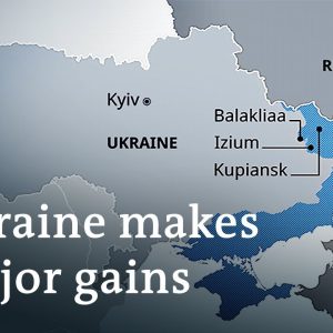 Ukraine counteroffensive forces Russian troops to flee | DW News