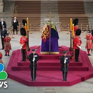 Watch Last Public Mourners File Past Queen Elizabeth II Lying In State