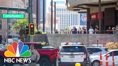 Man Fatally Stabs 2 People In Las Vegas, Injures 6 Others