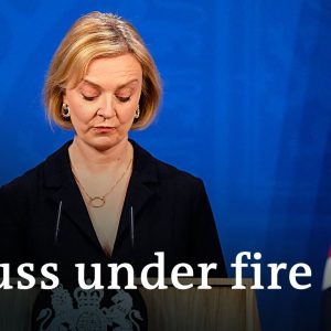 UK's new Finance Minister Hunt scraps controversial tax cuts | DW News