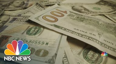 Holiday Shopping ‘Buy Now Pay Later’ Options May Put Some Consumers At Risk