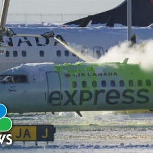 Arctic Blast Causes Travel Chaos Across U.S. Days Before Christmas