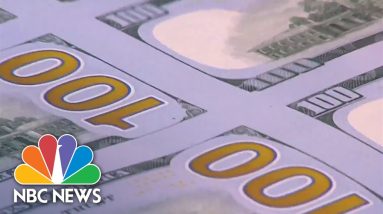 Consumer Spending Is Up And Inflation Is Easing