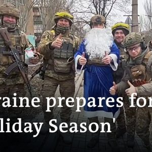 How Ukrainians prepare for Christmas in times of war | DW News