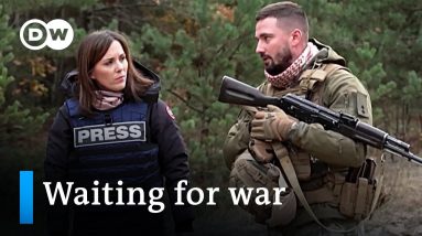How Ukrainian soldiers prepare for attacks by Russian troops | Focus on Europe