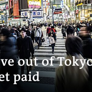 How Japan tries to solve its population problems | DW News