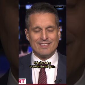 Legal analyst: Charging #Baldwin in #Rust #shooting may be a mistake