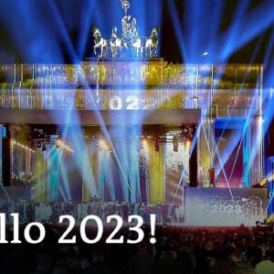 Nations around the world ring in 2023 after two-year pandemic break | DW News