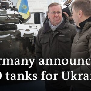 German Defense Minister makes unannounced visit to Ukraine | DW News