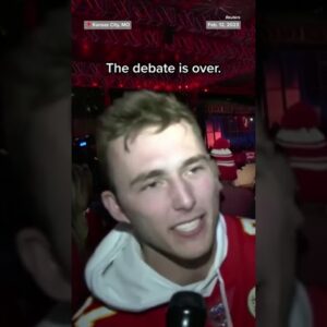 #KansasCity fans celebrate as the #Chiefs win the #SuperBowl