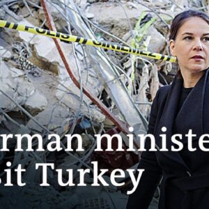 Cross-border aid remains slow to reach the worst-affected earthquake victims in Syria | DW News