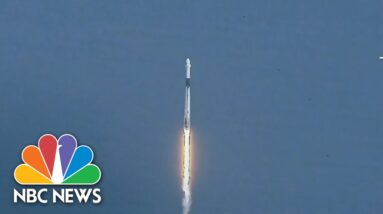 SpaceX ready to launch rocket on Monday