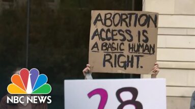 Texans brace for judge’s decision on access to abortion pill