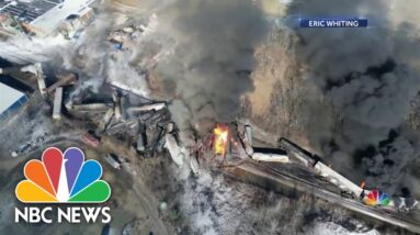 Toxic threat looms over eastern Ohio village after train derailment