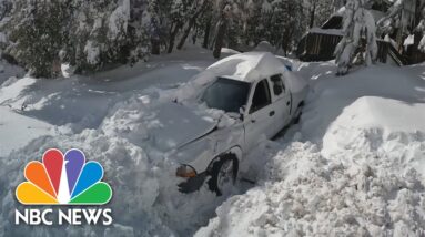 Avalanche blocks roads on California's Mount Baldy
