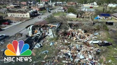 Catastrophic tornado kills at least 22 people in Mississippi