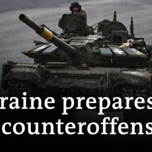 Ukraine planning counteroffensive with new weapons | DW News