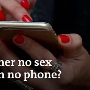 50 years ago today, the first call was made with a mobile phone | DW News