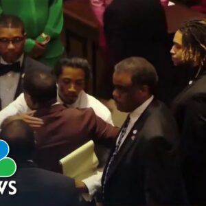BREAKING: Tennessee House GOP votes to expel Democrat lawmaker