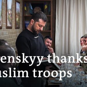 Zelenskyy honors Ukraine's Muslim soldiers at Ramadan Iftar dinner | DW News