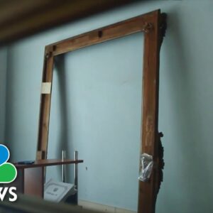 Experts say Russians are stealing art from Ukrainian museums