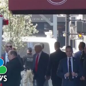 Trump heads to New York courthouse for arraignment