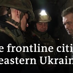 Why some Ukrainians choose to remain in frontline settlements | DW News