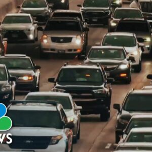 Americans keeping their cars for longer periods of time