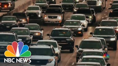 Americans keeping their cars for longer periods of time
