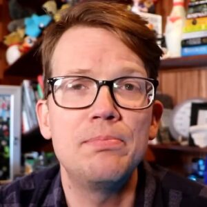 Hank Green Reveals Cancer Diagnosis