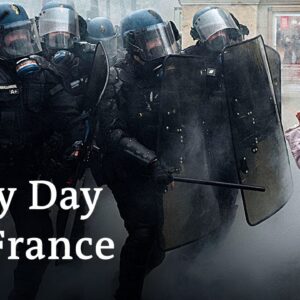 Pension reform protests in France: Hundreds arrested | DW News