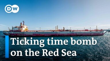 UN salvage mission aims to avert massive oil spill from abandoned tanker | DW News