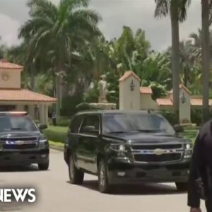 Trump posts on Truth Social from motorcade while traveling to arraignment