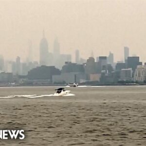 New York City afternoon skies get an orange tinge due to Canadian wildfires