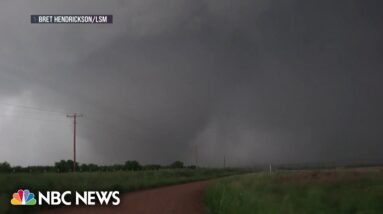 Powerful tornado destroys Matador, Texas, killing four people