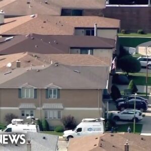 FAA investigates after emergency plane slide lands in Chicago neighborhood
