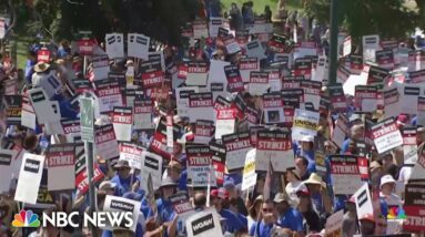 Screen Actors Guild nearing strike deadline