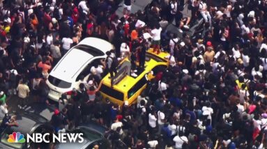 Social media influencer giveaway results in massive mob in NYC’s Union Square