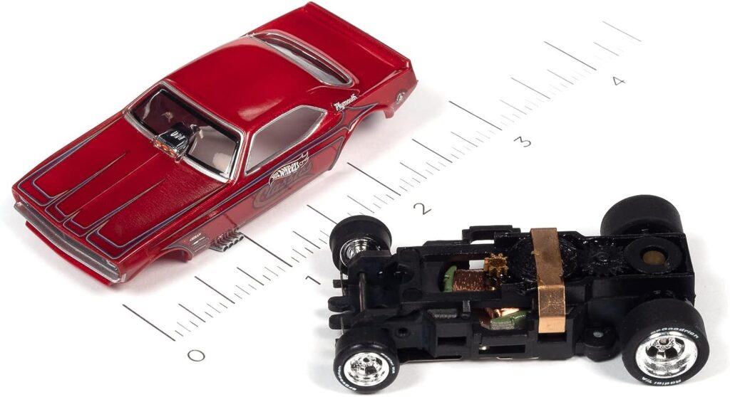 Auto World Hot Wheels Classics 4Gear - 1970s Plymouth Cuda HO Scale Slot Car Auto World Hot Wheels Classics 4Gear - 1970s Plymouth Cuda HO Scale Slot Car
