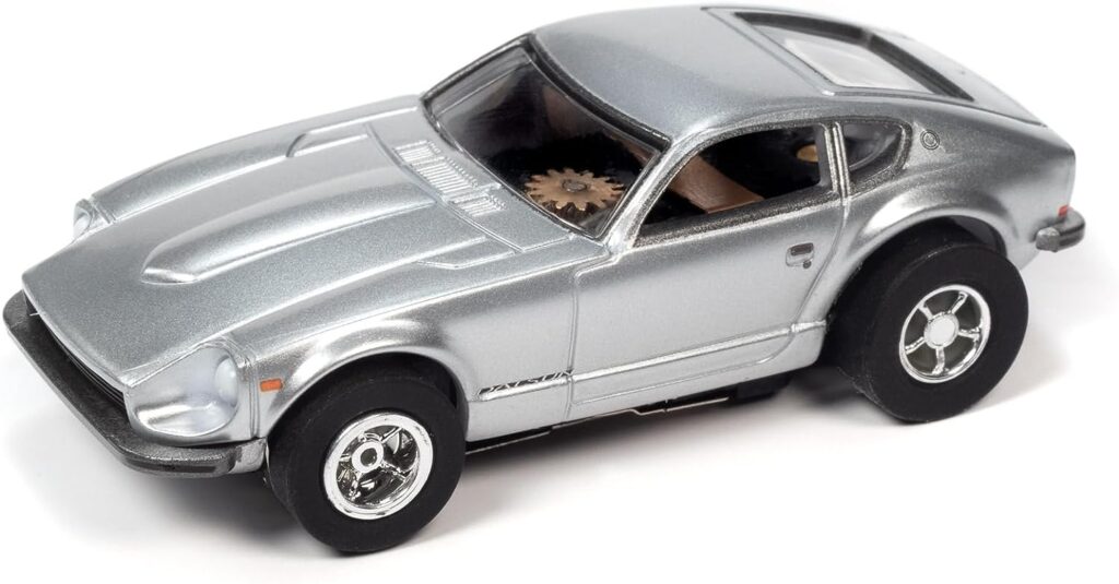 Auto World Xtraction 1973 Datsun 240Z Factory (Silver) HO Scale Slot Car