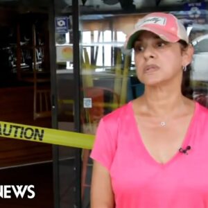 Florida restaurant owner prepares for incoming Hurricane Idalia