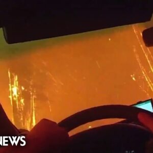 Bodycam shows Washington state deputy narrowly escape raging wildfire