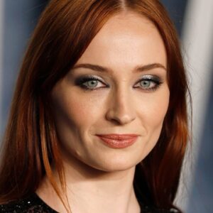 Sophie Turner SUES Joe Jonas to Bring Daughters to England