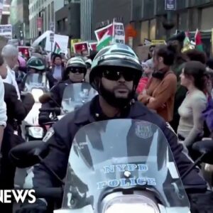 Antisemitic and anti-Muslim hate crimes on the rise in the U.S.