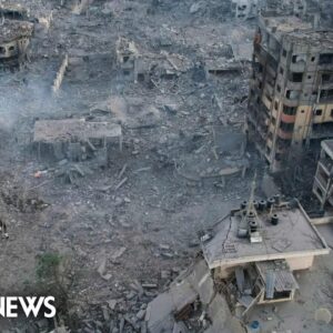 Gaza under fire as fears grow for hostages