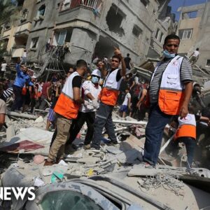 ‘There is no safety anywhere’: Airstrikes flatten buildings in Khan Younis